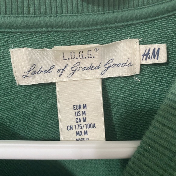 Jade Green Long-sleeve Crewneck - Picture 3 of 3